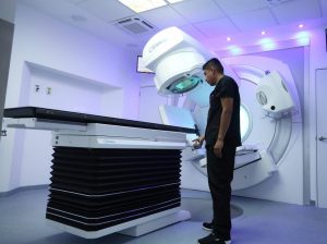 Nuevo acelerador lineal, fortalece lucha contra el cáncer en Michoacán: SSM.
