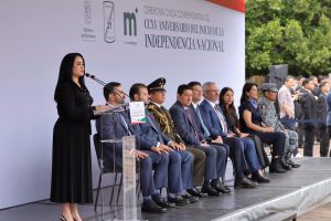 Llama Gladyz Butanda a honrar legado de heroínas y héroes independentistas.<br>