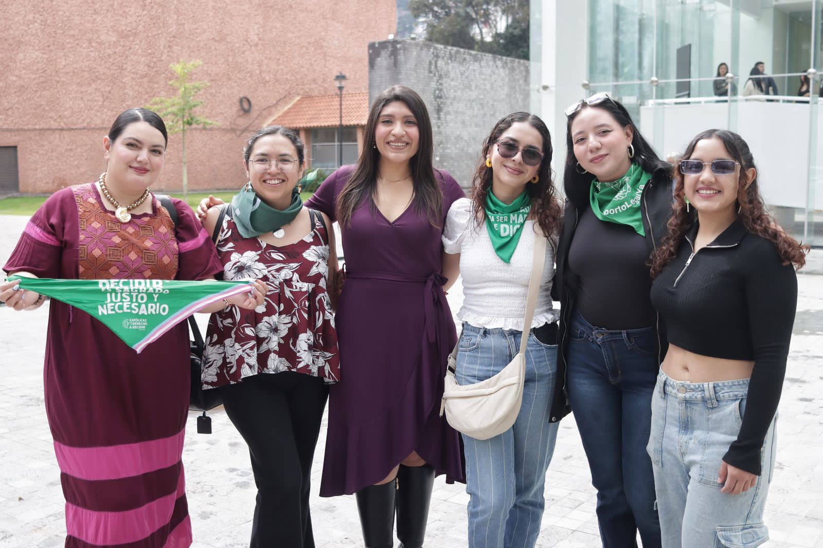Seimujer fortalece derecho a decidir con la línea 075 y la Ruta Servicios de Aborto Seguro.
