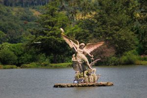 Irimbo celebra con fervor a San Miguel Arcángel y honra a sus migrantes en «La Lagunita».