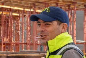 Estamos mejorando acceso a comunidad indígena de Ahuirán: Rogelio Zarazúa