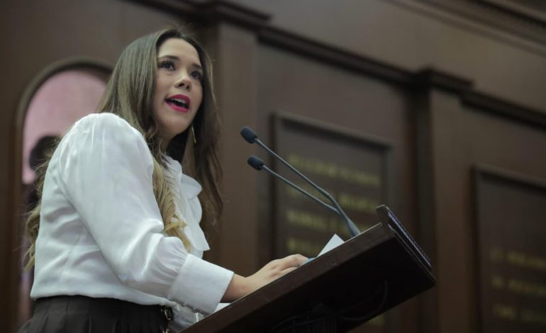 Xóchitl Ruiz propone modernizar el Periódico Oficial del Estado, para fortalecer la transparencia y la certeza jurídica en Michoacán
