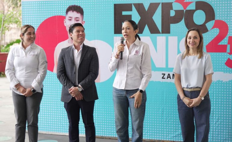 Cerca de 2 mil jóvenes participan en la ExpoUnis Zamora 2025