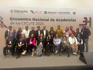 Docentes del Cecytem participan en encuentro nacional para articular trabajo académico