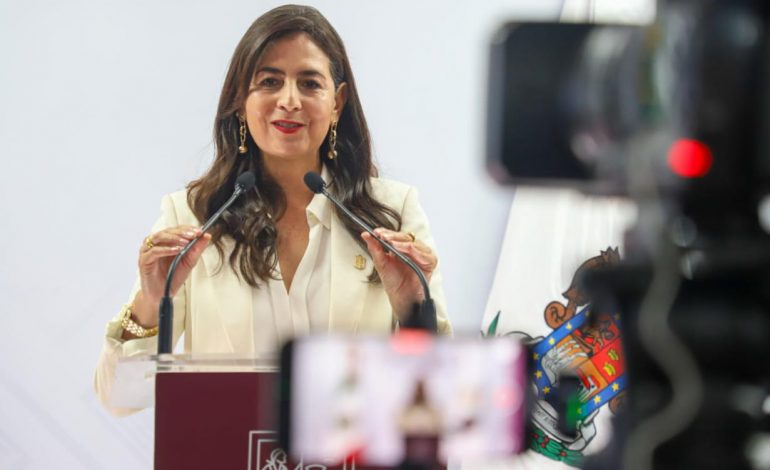 Jubilación de docentes se realiza en tiempo y forma: Gabriela Molina