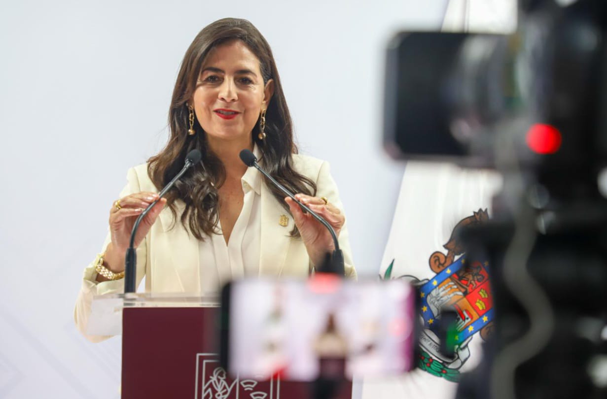 Jubilación de docentes se realiza en tiempo y forma: Gabriela Molina