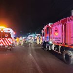 Choque entre un automóvil y una motocicleta dejó un saldo de cuatro personas lesionadas