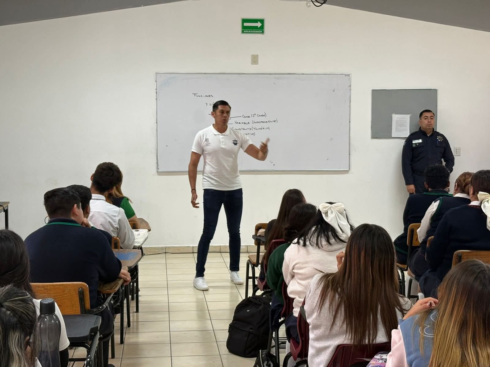 Llegan los Guardianes Cívicos al Cecytem plantel Morelia