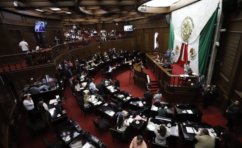 Reforma 76 Legislatura la ley en pro de la reintegración social y laboral de migrantes repatriados