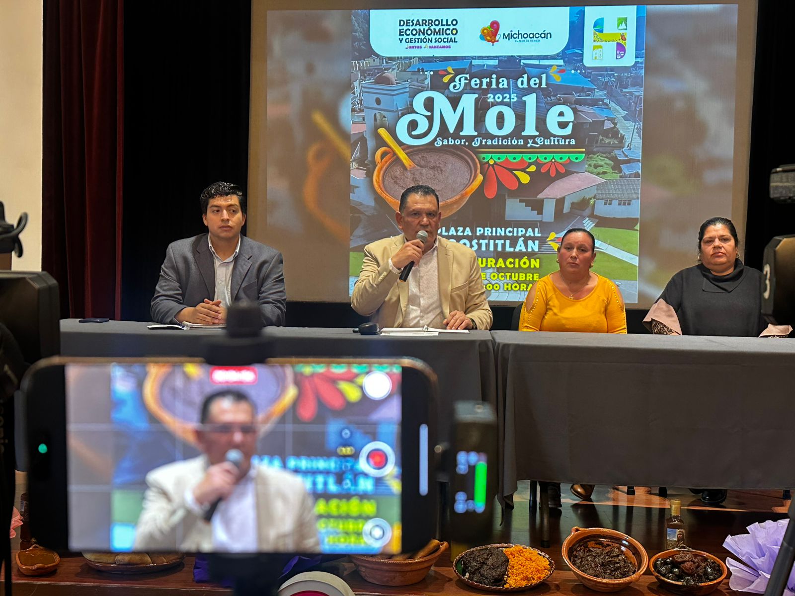 La Feria del Mole llenará de sabor y tradición la comunidad de Agostitlán: Sectur