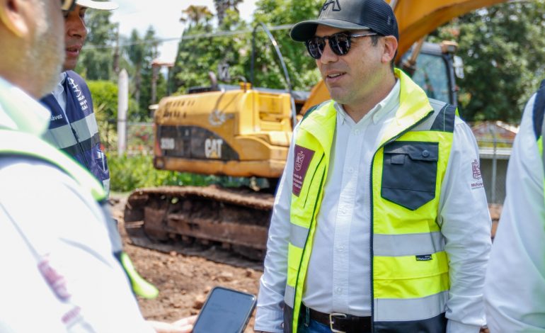 Continúa rehabilitación del Centro Cultural Fábrica de San Pedro en Uruapan: Rogelio Zarazúa