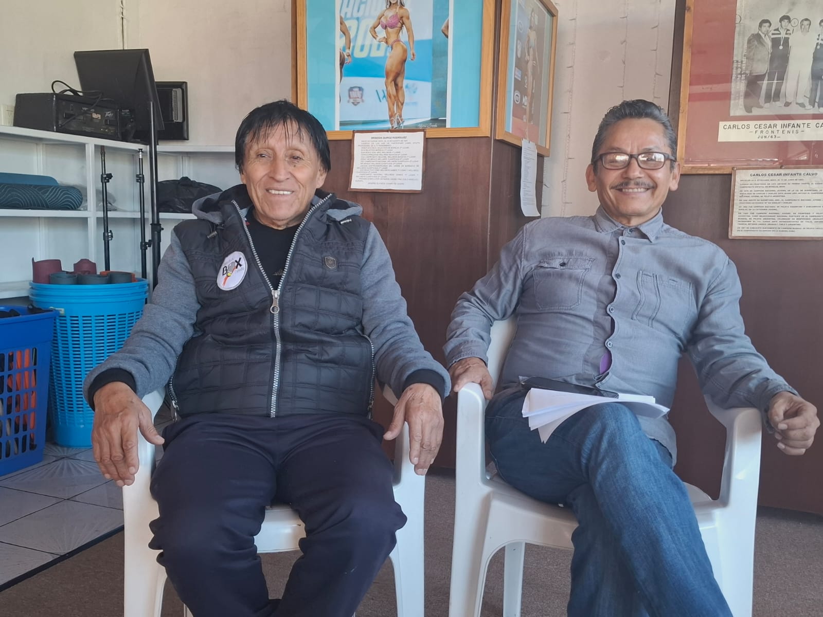 Jóvenes y adultos se suman al certamen vocal impulsado por Salón de la Fama y Renovación Musical