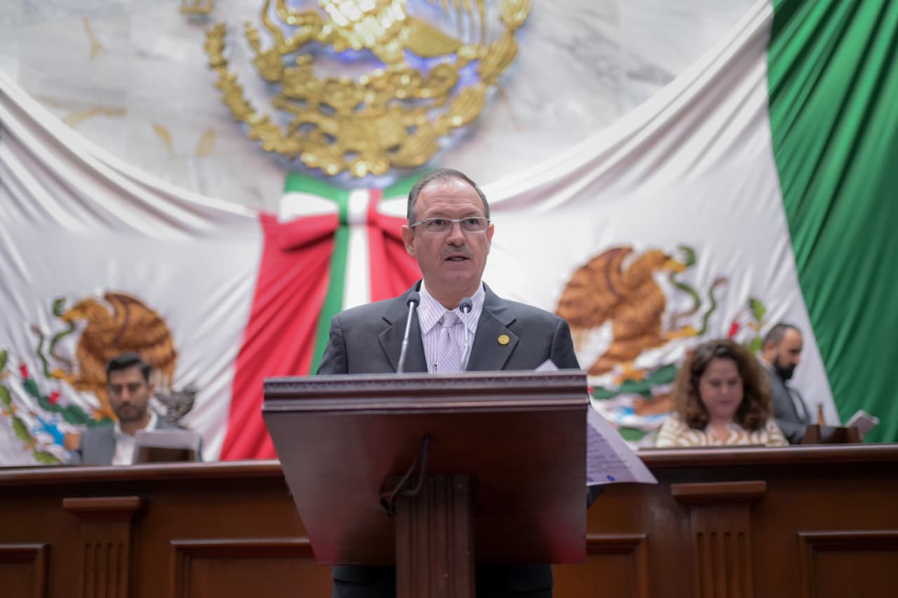 David Martínez propone tipificar el delito de fraude parental