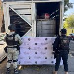 SSP aseguran a hombre con arma y presunto combustible ilegal en Huandacareo