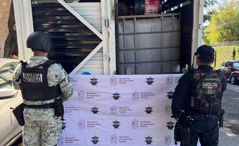 SSP aseguran a hombre con arma y presunto combustible ilegal en Huandacareo