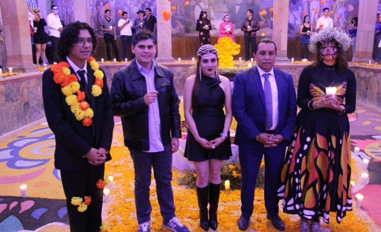 Con gran éxito arrancó el Festival Ánimas de la Heroica 2025 en Zitácuaro