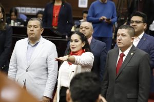 Congreso del Estado toma protesta a Yesenia Díaz Barrera como Regidora de Tacámbaro