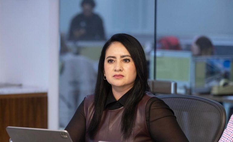 Estrategia vial en zona del Obelisco, en Morelia, mejora tiempos de traslado: Gladyz Butanda.