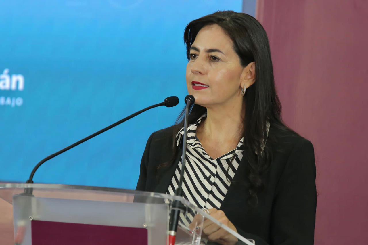 La asignación de plazas es conforme a la ley: Gabriela Molina.