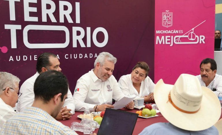 Este viernes, habrá mesa de trabajo entre productores michoacanos de maíz y autoridades federales: Bedolla.