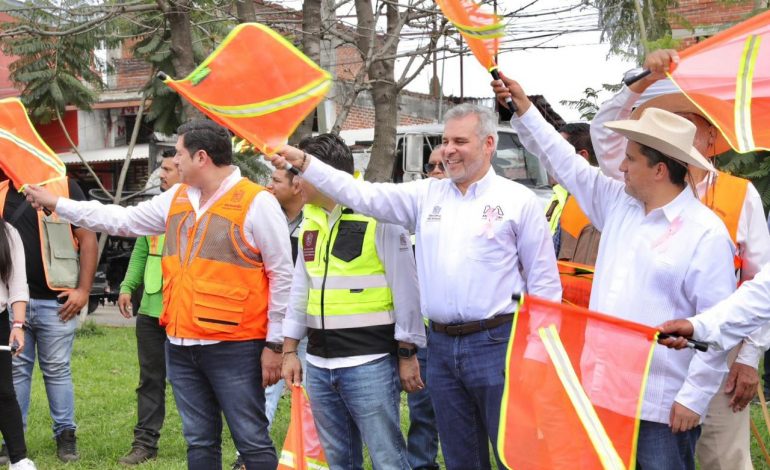 Arranca Bedolla trabajos de rehabilitación del Libramiento Oriente de Uruapan.