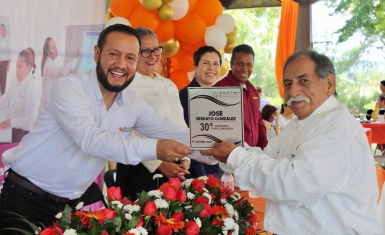 Icatmi celebra aniversario del plantel Apatzingán, motor de desarrollo en Tierra Caliente.