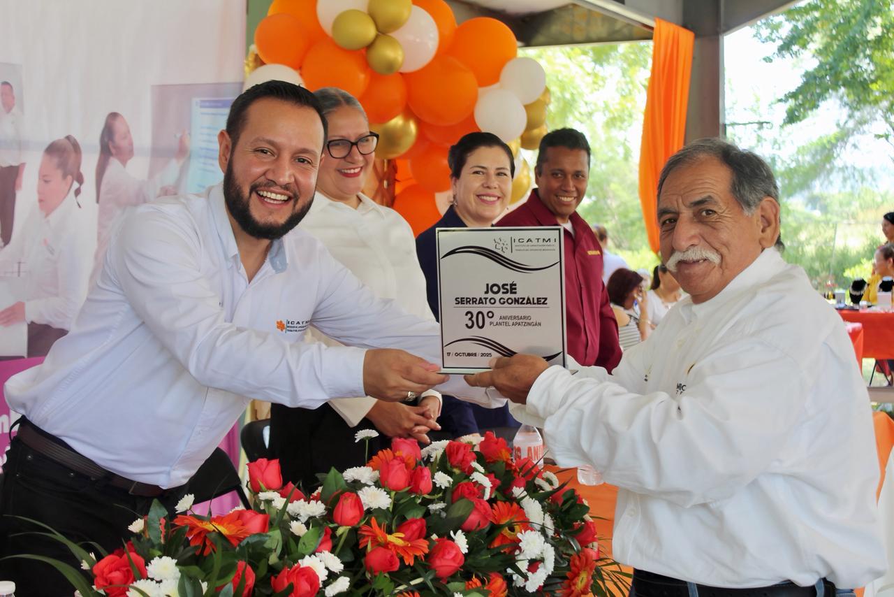 Icatmi celebra aniversario del plantel Apatzingán, motor de desarrollo en Tierra Caliente.