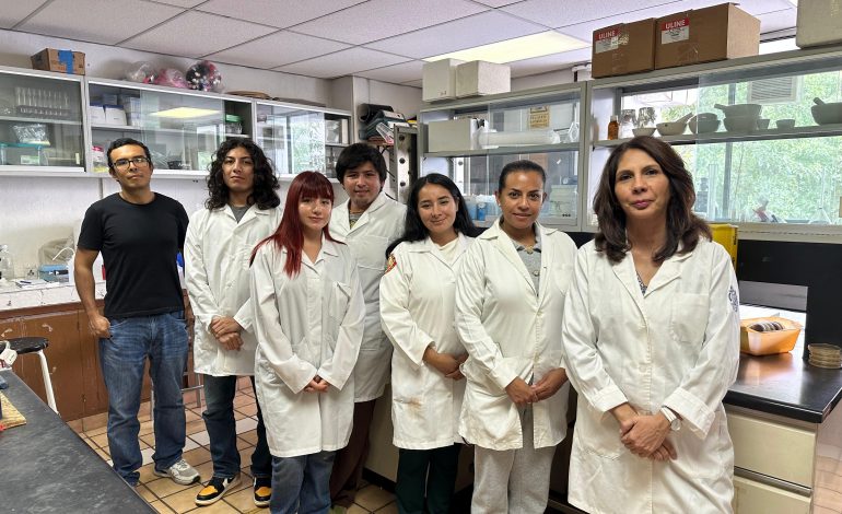 La investigadora nicolaita, Lourdes Macías, considerada como una de las mejores a nivel mundial