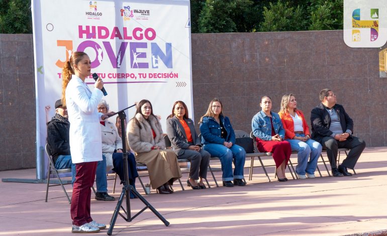 Autoridades Municipales y del Sector Salud, llevaron a cabo la Feria de la Salud, dirigida a los jóvenes del Municipio.