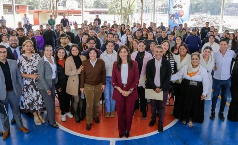 La educación es el puente que acorta desigualdades: Gabriela Molina