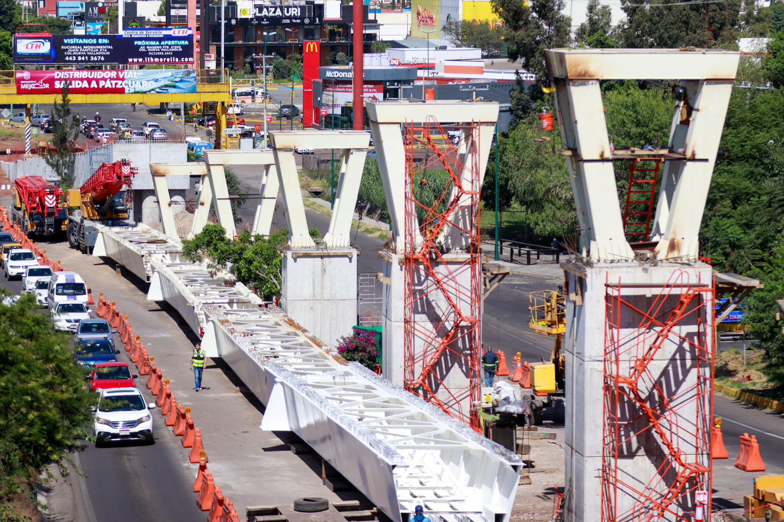 Distribuidor vial salida Pátzcuaro, solución integral para reducir riesgo de accidentes: Rogelio Zarazúa