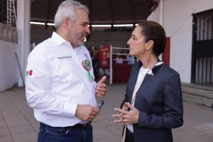 Bedolla y Sheinbaum revisan próxima asignación de becas Gertrudis Bocanegra