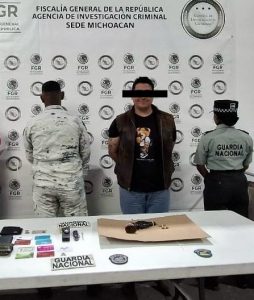 FGR OBTIENE SENTENCIA CONDENATORIA CONTRA UNA PERSONA DETENIDA CON UN ARMA DE FUEGO EN PÁTZCUARO, MICHOACÁN