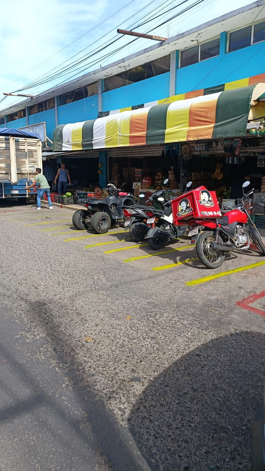 Reordenan entorno del Mercado Benito Juárez para mejorar tránsito y accesibilidad