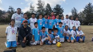 ​¡DOBLE PODIO! Alumnos de San Isidro Alta Huerta Dominan Torneo de Futbol de Zona Escolar
