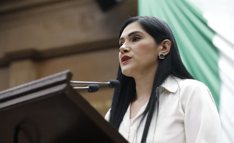 Diana Espinoza celebra reforma que lleva a partidos políticos a fortalecer el empoderamiento de mujeres y comunidad sexo diversa