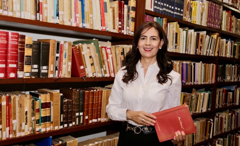 Con la Federación fortalecemos el acervo en bibliotecas: Gabriela Molina