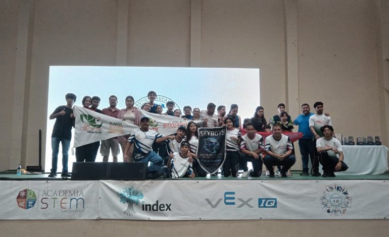 Estudiantes del Cecytem participan en campeonato internacional de robótica