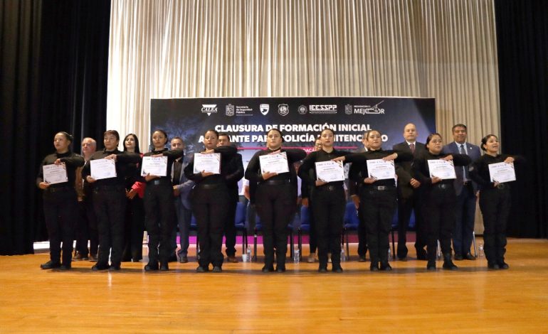 Concluyen curso de formación inicial 55 aspirantes a policías penitenciarios