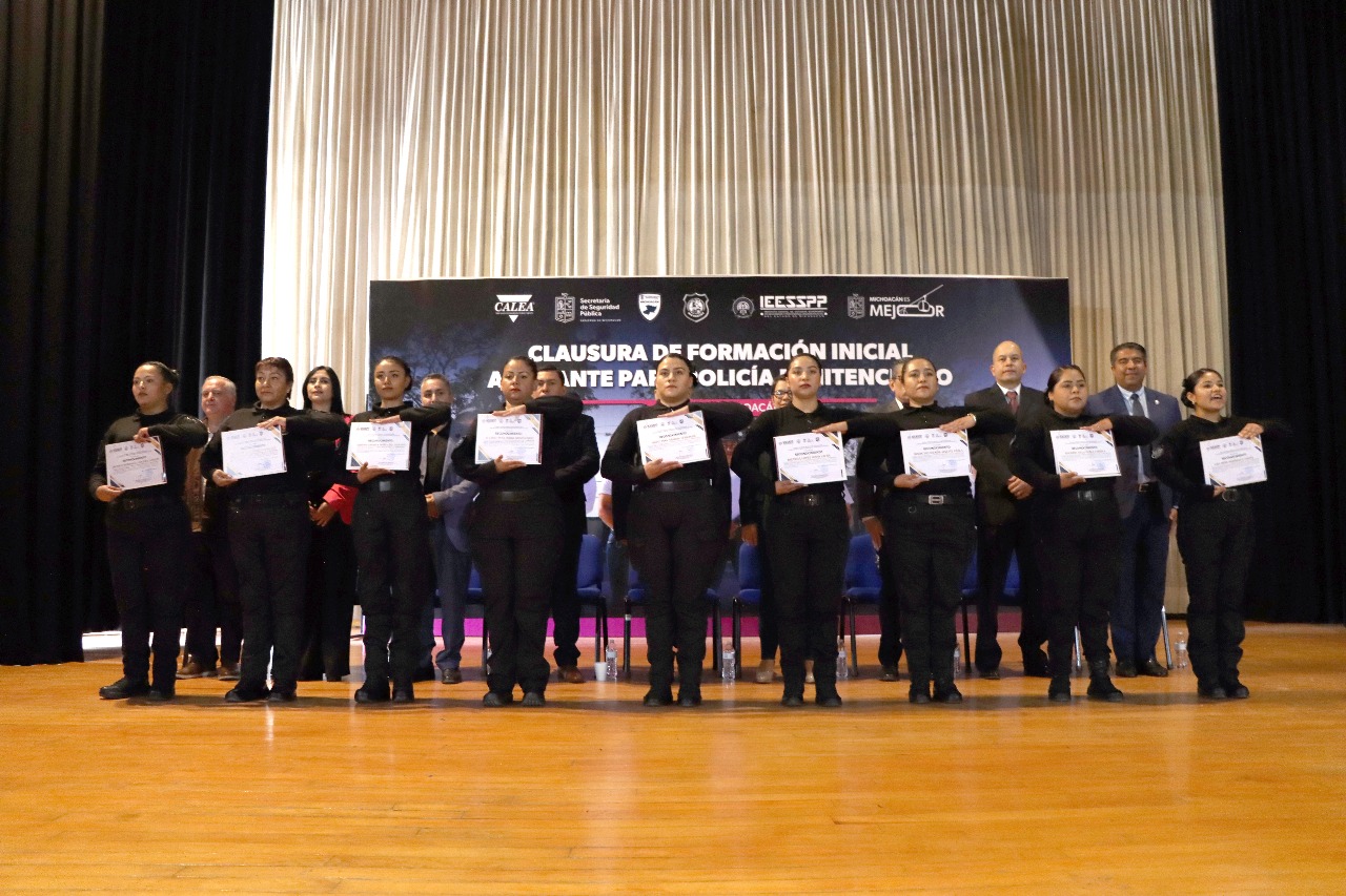 Concluyen curso de formación inicial 55 aspirantes a policías penitenciarios