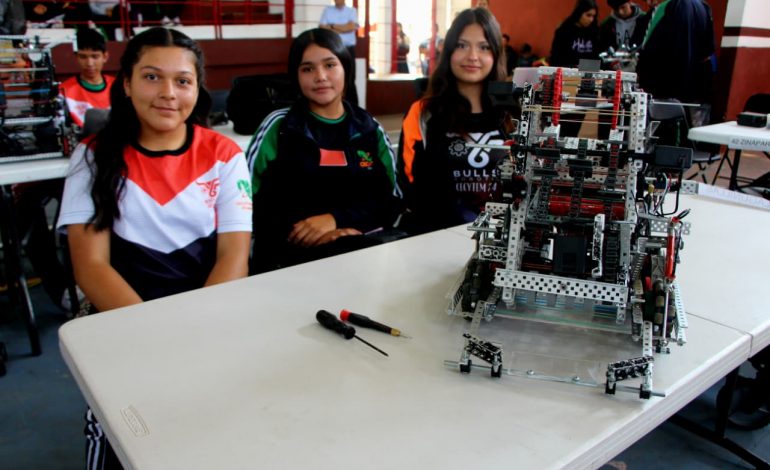 Alumnas Cecytem presentes en Torneo Estatal de Robótica