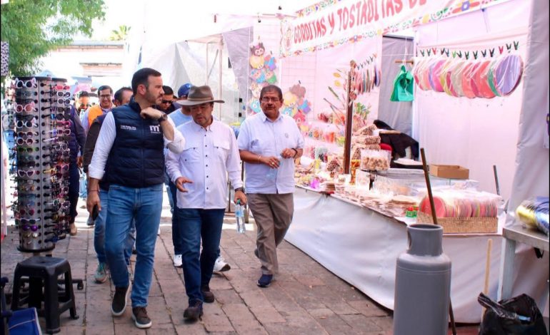 Supervisa Yankel Benítez establecimientos de Fiestas Guadalupanas