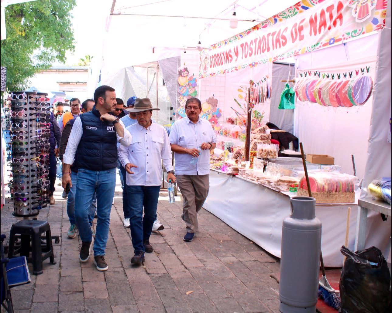 Supervisa Yankel Benítez establecimientos de Fiestas Guadalupanas