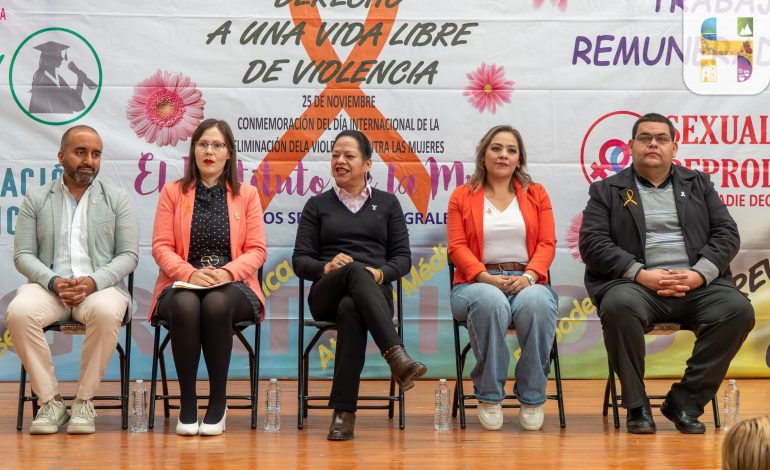 Jeovana Alcántar, encabezó el acto conmemorativo del Día Internacional de la Eliminación de la Violencia Contra las Mujeres.