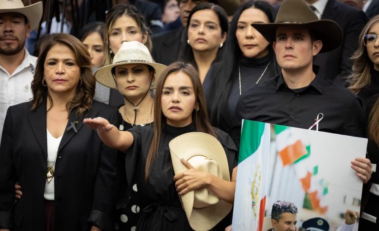 76 Legislatura designa a Grecia Itzel Quiroz García como presidenta sustituta de Uruapan.