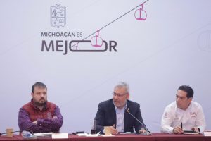 Bedolla y Rosa Icela encabezan primeras reuniones del Plan Michoacán con alcaldes.