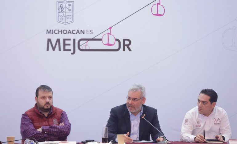 Bedolla y Rosa Icela encabezan primeras reuniones del Plan Michoacán con alcaldes.