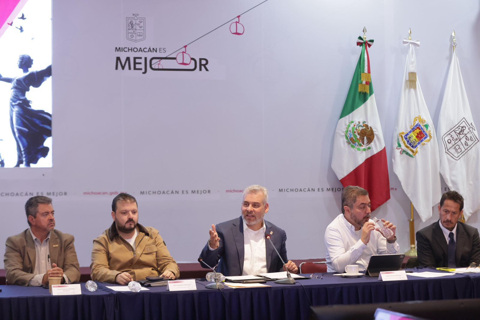 Con la incorporación del sector empresarial, avanza la integración del Plan Michoacán por la Paz y la Justicia: Bedolla