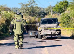 Desactivados dos artefactos explosivos improvisados en Madero: SSP.