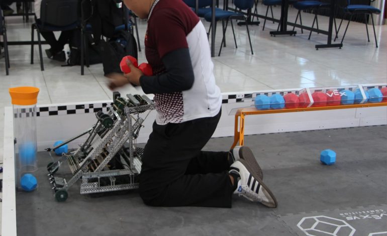 Cecytem realizará competencia estatal de robótica en Morelia.